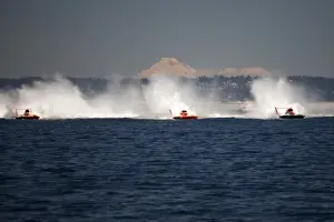 Images Dated 6th August 2006: WA, Seattle, Seafair Hydroplane Races on Lake Washington, Mt. Baker in background