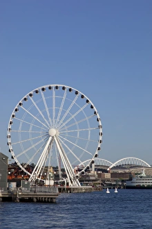 Images Dated 5th July 2012: WA, Seattle, The Seattle Great Wheel, at Pier 57 on the waterfront