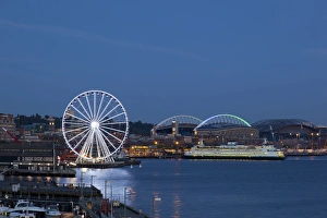 Images Dated 5th July 2012: WA, Seattle, The Seattle Great Wheel, at Pier 57 on the waterfront
