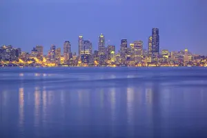 Images Dated 4th August 2010: WA, Seattle, Seattle skyline and Elliott Bay from West Seattle
