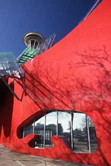 Images Dated 12th March 2006: WA, Seattle, Space Needle with Experience Music Project