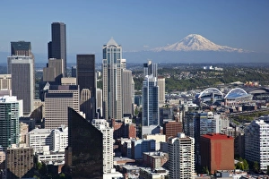 Images Dated 14th July 2010: WA, Seattle, view from Seattle Space Needle