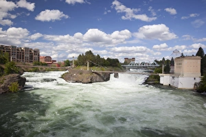 WA, Spokane, Riverfront Park, Spokane Falls, with bridge between Riverfront Park
