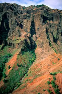 Images Dated 20th December 2005: Waimea Canyon on the island of Kauai, Hawaii. hawaii, south pacific, island