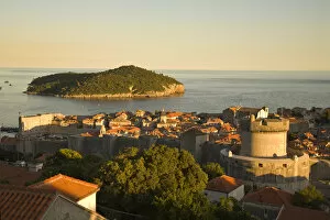 Images Dated 7th July 2007: Walled City of Dubrovnik, Southeastern Tip of Croatia, Dalmation Coast, Adriatic Sea