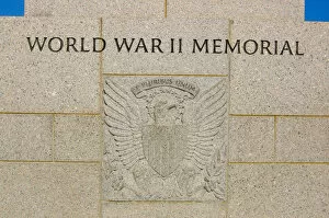 Images Dated 18th June 2005: Washington, DC, National WWII Memorial, emblem