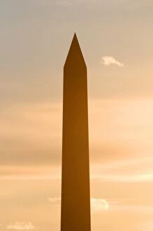The Washington Monument at sunset in Washington, D.C