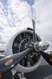 Images Dated 17th June 2007: Washington, Olympia, military airshow