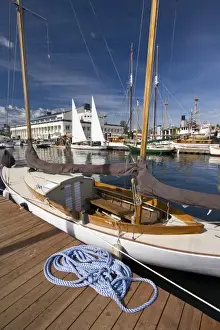 Images Dated 30th June 2007: Washington, Seattle, Center for Wooden Boats on Lake Union