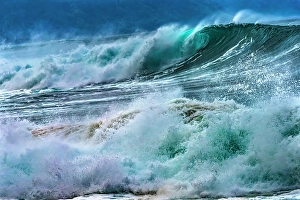 Haleiwa Prints: Watching large wave, Waimea Bay