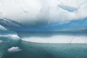Images Dated 23rd May 2005: water dripping from a melting iceberg along the western Antarctic peninsula, Antarctica