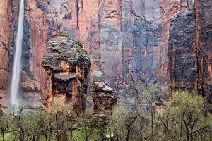 Images Dated 28th March 2006: Waterfall thunders down near the Temple of Sinawava in Zion National Park in Utah