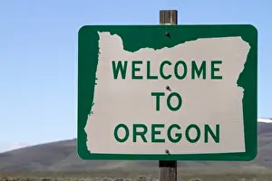 Drive Prints: Welcome to Oregon road sign along U. S. Highway 95 at the Idaho / Oregon state border, USA