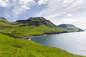 Images Dated 9th July 2016: The west coast at Nordradalur. The island Streymoy, one of the two large islands