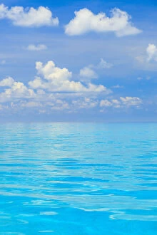 White Sand Ridge, Bahamas Bank, Bahamas, Caribbean. Turquoise water and blue sky