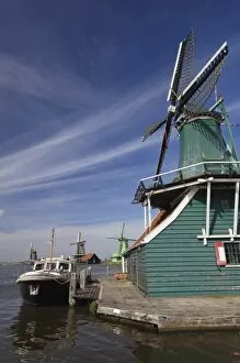 Images Dated 26th April 2008: Windmill, Zaanse Schans, Holland, Netherlands