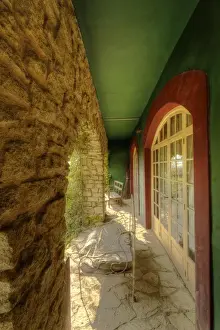 Images Dated 19th April 2012: Windows in French Villa in provence region of southern France