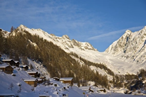 Part Prints: Winter landscape with the Fafleralp in the Loetschental (Valais)