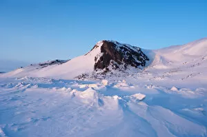Images Dated 19th April 2006: winter landscape on Herschel island, on the frozen Arctic ocean, off the Mackenzie river delta