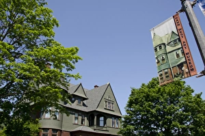 Images Dated 3rd June 2012: Wisconsin, Manitowoc. RAHR West Art Museum housed in historic Queen Anne style Victorian