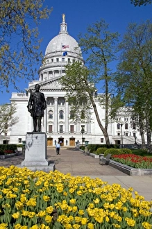 State Capitol Building Prints: Wisconsin State Capitol building in Madison, Wisconsin, USA