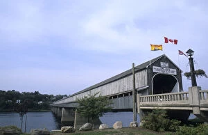 Images Dated 24th July 2007: Worlds largest Covered Bridge in Hartland New Brunswick Canada