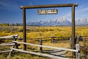Gateway Prints: WY, Grand Teton National Park, Teton Range, Cunningham Cabin Historic Site