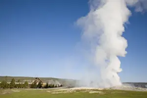 WY, Yellowstone National Park, Old Faithful Geyser