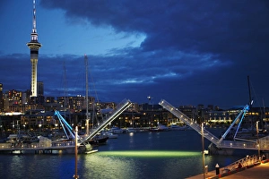 Images Dated 21st March 2015: Wynyard Crossing bridge, and Skytower, Auckland waterfront, North Island, New Zealand