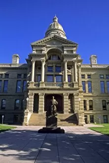 Images Dated 16th October 2007: The Wyoming State Capitol Building in Cheyenne