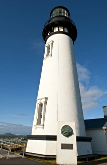 Images Dated 2027 June: Yaquina Head Lighthouse in Newport, Oregon